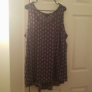 Torrid 2/3 chiffon tank